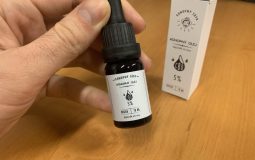 RECENZE Konopného oleje s 5 % CBD od Konopného táty